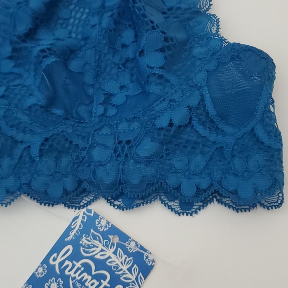 29. 🆕️ Free People Galloon Lace Halter - Picture 5 of 9